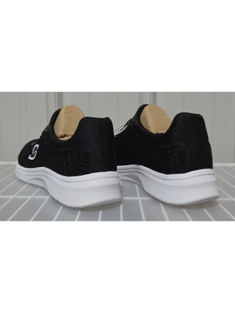 Skechers S Sport Rummie 2.0 Black & White Trim Athletic Sneakers -- Women's 11 - Picture 3 of 6
